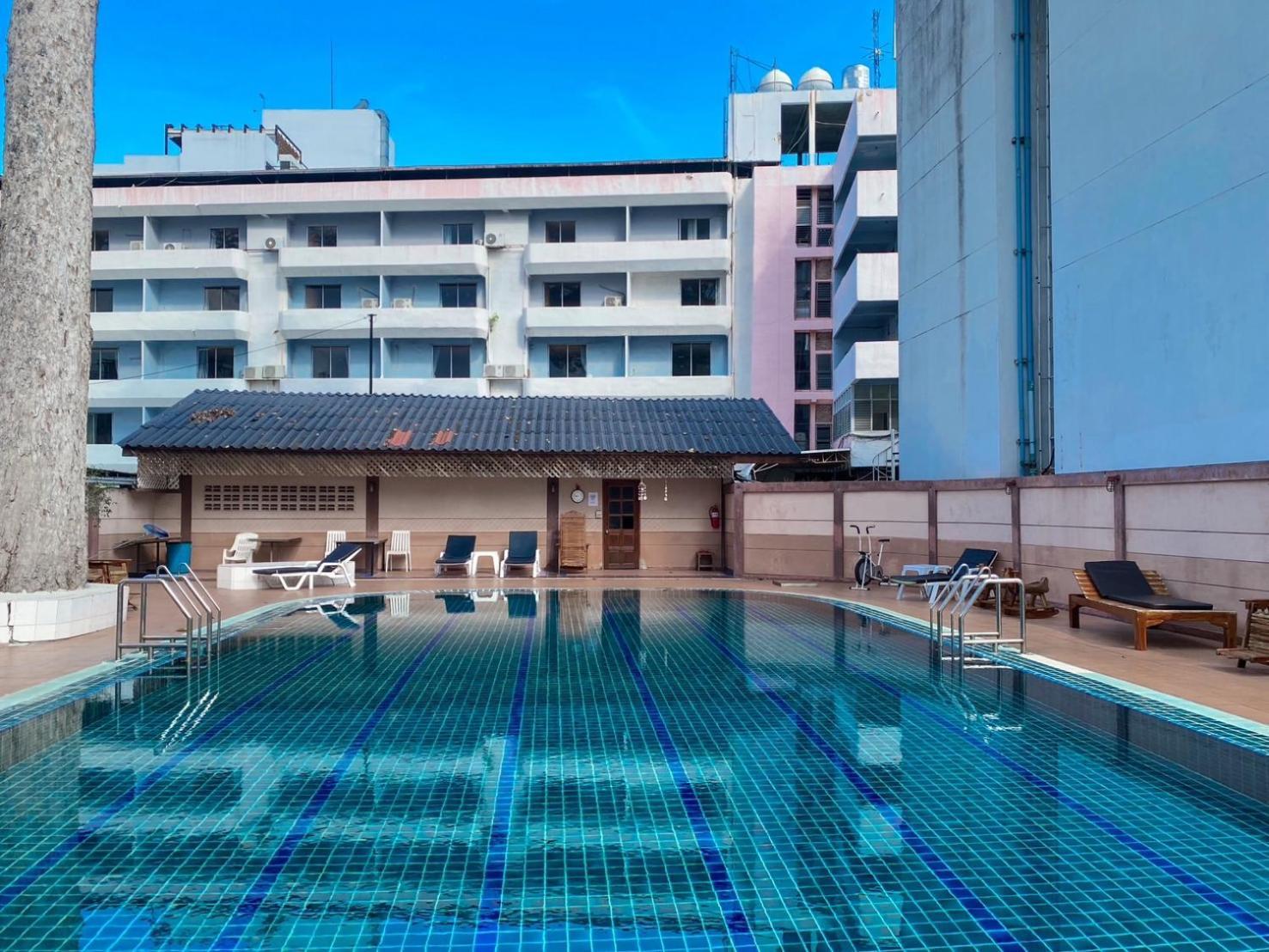 Hotel Pattaya Beach Ngoại thất bức ảnh